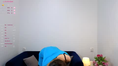 Snapshot of juu_jaa chatting on February 1, 2025, 6:08 pm Juja and Kira online show from February 1, 2025, 6:08 pm