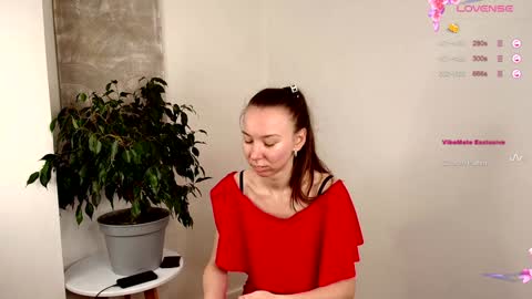 Snapshot of juu_jaa chatting on February 7, 2025, 3:12 am Juja and Kira online show from February 7, 2025, 3:12 am