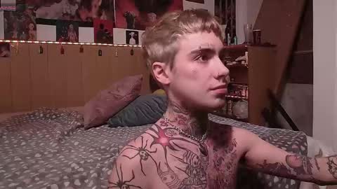 Juuzou hehim u can call me Juz online show from April 16, 2026, 3:46 pm