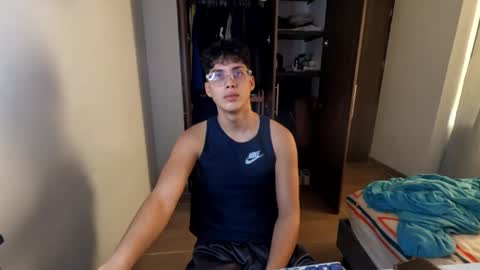 Snapshot of jxbiggy chatting on January 12, 2026, 6:24 pm jxbiggy online show from January 12, 2026, 6:24 pm