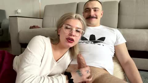 KITTY AND NICK Broadcast start time 10 am and 10 pm Moscow time online show from April 9, 2026, 8:53 am