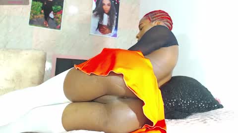 STORMI online show from November 1, 2025, 1:18 am