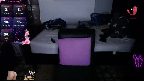 Karla online show from September 20, 2025, 4:35 am