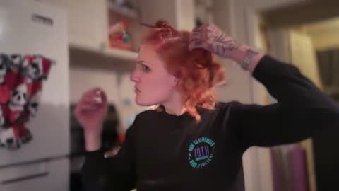 Kac online show from November 12, 2025, 10:41 pm