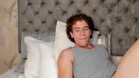 KAEL online show from February 23, 2025, 11:11 am