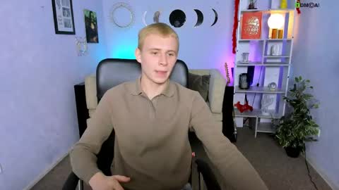 kael_rin online show from April 12, 2026, 9:03 am