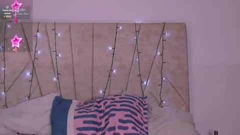 Snapshot of kaelaa18 chatting on December 30, 2024, 1:25 pm Kaela online show from December 30, 2024, 1:25 pm