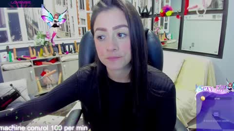 Antonella online show from December 28, 2024, 5:33 am