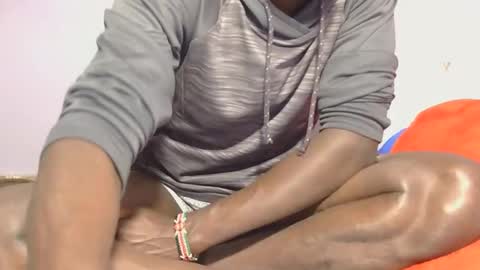 kai91799 online show from September 19, 2025, 10:32 pm