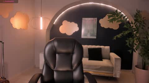 Kaia Ferreira online show from March 7, 2025, 12:01 pm