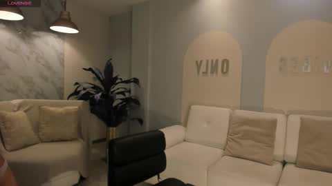 Snapshot of kaiaferreira chatting on December 22, 2025, 11:51 am Kaia Ferreira online show from December 22, 2025, 11:51 am