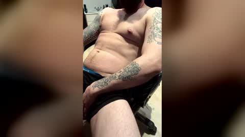 Snapshot of kaiklixen69 chatting on January 15, 2026, 10:42 am kaiklixen69 online show from January 15, 2026, 10:42 am