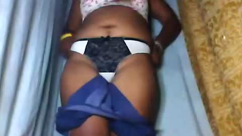 Snapshot of kaillah chatting on October 28, 2025, 5:22 am kaillah online show from October 28, 2025, 5:22 am