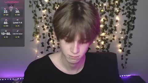 slutkai online show from November 19, 2025, 11:16 pm