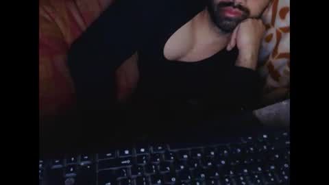 Vicky online show from January 6, 2025, 8:18 pm