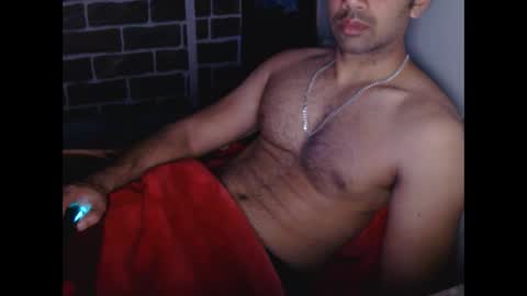 Vicky online show from March 1, 2025, 6:32 pm