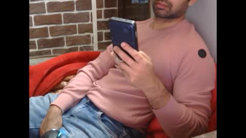 Vicky online show from March 7, 2025, 5:28 pm