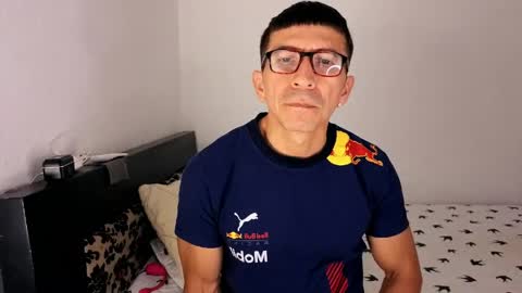 Snapshot of kale_19 chatting on May 17, 2026, 9:55 pm Kale online show from May 17, 2026, 9:55 pm