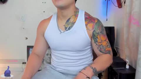 Snapshot of kaledd_musclee chatting on March 6, 2025, 7:54 pm Kaledd musclees room Master online show from March 6, 2025, 7:54 pm