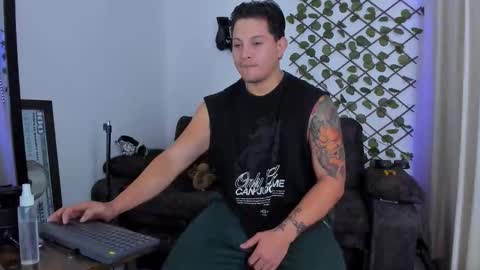 Snapshot of kaledd_musclee chatting on September 12, 2025, 6:41 pm Kaledd musclees room Master online show from September 12, 2025, 6:41 pm