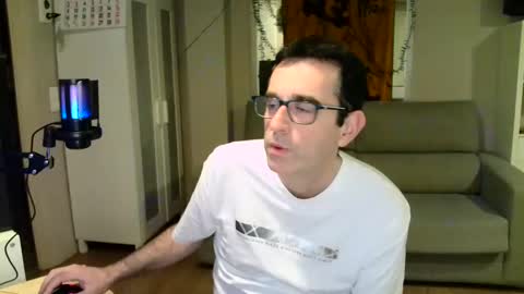 Snapshot of kalem48 chatting on December 30, 2024, 12:32 am MusicMen49 online show from December 30, 2024, 12:32 am