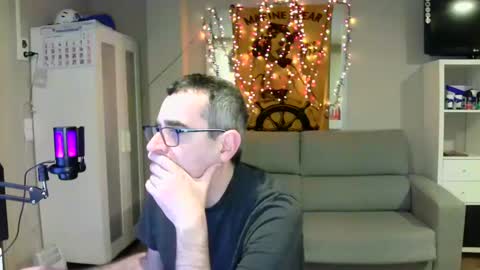 Snapshot of kalem48 chatting on January 10, 2025, 11:18 pm MusicMen49 online show from January 10, 2025, 11:18 pm