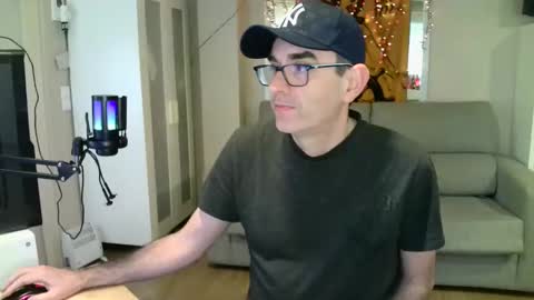 Snapshot of kalem48 chatting on January 18, 2025, 9:56 am MusicMen49 online show from January 18, 2025, 9:56 am