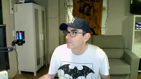 Snapshot of kalem48 chatting on March 9, 2025, 7:15 pm MusicMen49 online show from March 9, 2025, 7:15 pm