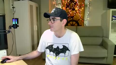 Snapshot of kalem48 chatting on March 9, 2025, 10:41 pm MusicMen49 online show from March 9, 2025, 10:41 pm