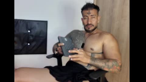 Snapshot of kaleth_price chatting on March 6, 2025, 3:24 am Kaleth Price online show from March 6, 2025, 3:24 am