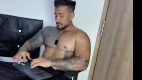 Snapshot of kaleth_price chatting on March 8, 2025, 4:34 am Kaleth Price online show from March 8, 2025, 4:34 am