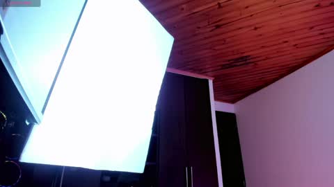 Snapshot of kali_ka chatting on April 8, 2026, 9:15 pm Kali Ka Please help me with your thumbs up its important dont forget my birthday on October 26 online show from April 8, 2026, 9:15 pm