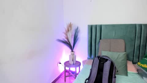 Snapshot of kalimonroee chatting on January 27, 2025, 11:43 am KaliMonroe online show from January 27, 2025, 11:43 am