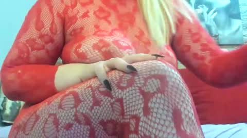 kalindahot online show from November 14, 2025, 7:23 pm