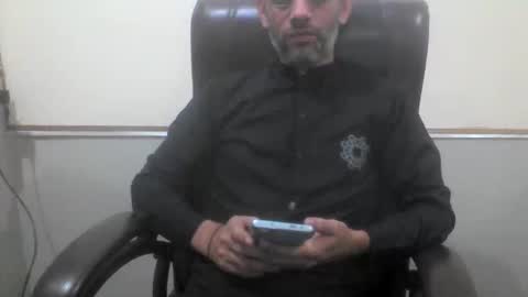 Snapshot of kami99099 chatting on October 8, 2025, 4:10 am kami99099 online show from October 8, 2025, 4:10 am