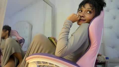    online show from January 8, 2025, 3:39 pm