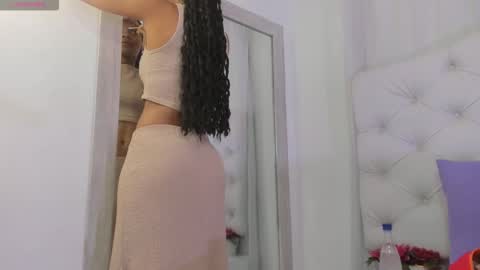    online show from November 4, 2025, 2:16 pm