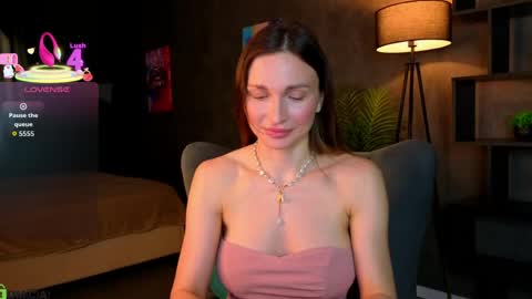 Snapshot of kamila_lee chatting on June 6, 2026, 6:07 am Kamila GMT2 Tue 10 AM - 4 PMWed 3-9 AM Thur 3-9 AM Fri 3-9 AM Sat 10 AM - 4 PM. online show from June 6, 2026, 6:07 am