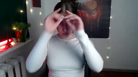 kamilla_love_ online show from December 2, 2025, 12:10 pm