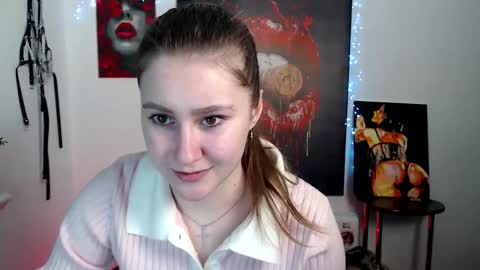 kamilla_love_ online show from March 19, 2026, 2:32 pm