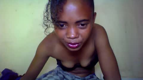 kamillah69 online show from November 7, 2025, 5:57 pm