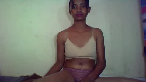 kamillah69 online show from November 12, 2025, 10:04 am