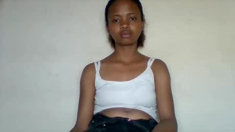 kamillah69 online show from December 1, 2025, 4:56 pm