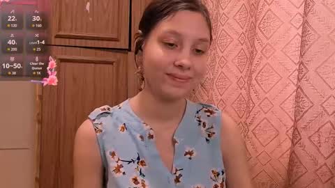 Mari  Simmons online show from November 7, 2025, 2:55 am