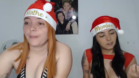 Snapshot of kammy_cami chatting on December 22, 2024, 3:44 am kammy   y   camila online show from December 22, 2024, 3:44 am