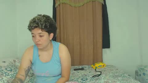kammy   y   camila online show from May 25, 2026, 9:26 am
