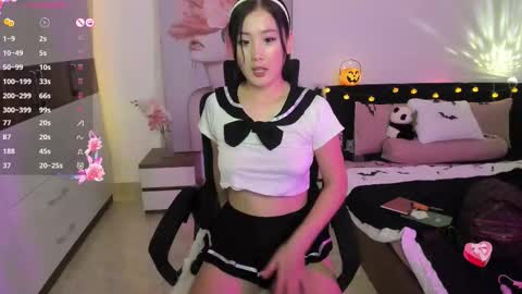 Kamy   THX for  THUMBS UP online show from October 25, 2025, 2:19 am