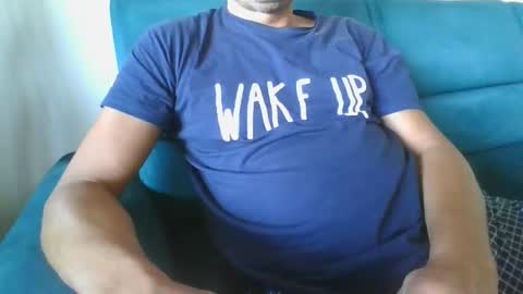 Snapshot of kanaletto chatting on October 25, 2025, 8:55 am Mario online show from October 25, 2025, 8:55 am