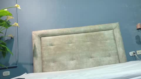 kane_del_toro online show from December 2, 2025, 2:06 am