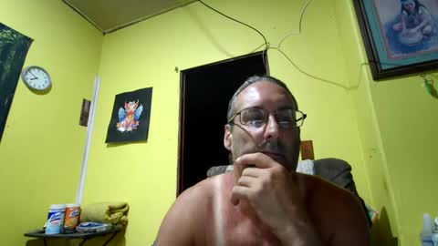 Snapshot of kansasfarmer1 chatting on October 13, 2025, 12:49 pm kansasfarmer1 online show from October 13, 2025, 12:49 pm